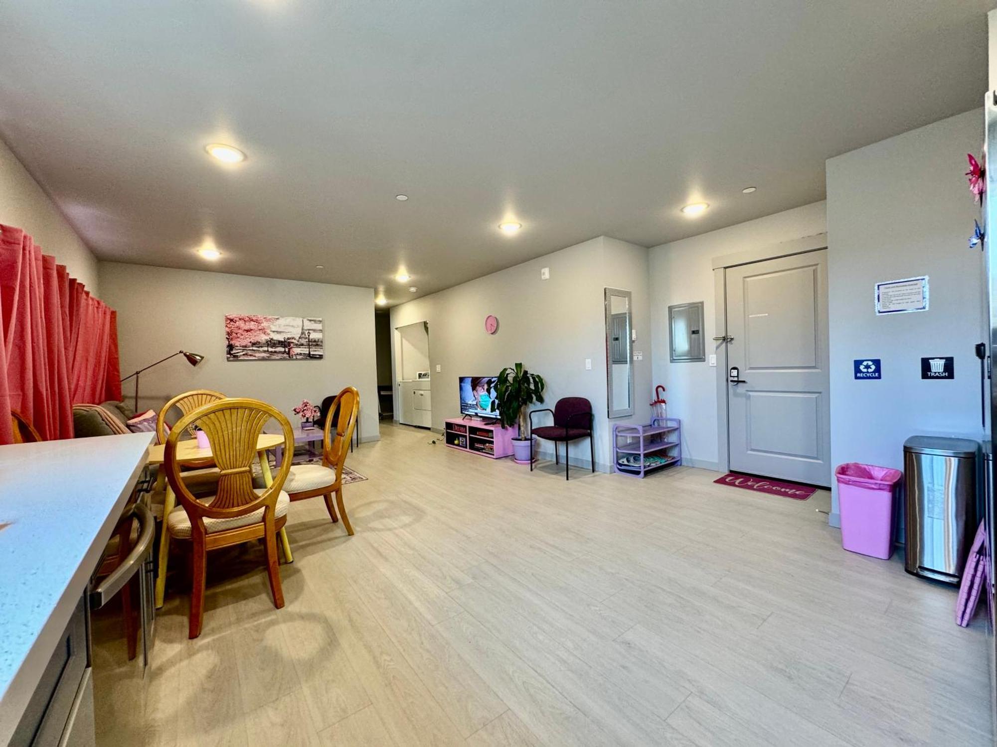 1 Bd Apt With 2 Extra Sofa Beds 13 Mins To Seatac Airport Seattle Exteriör bild