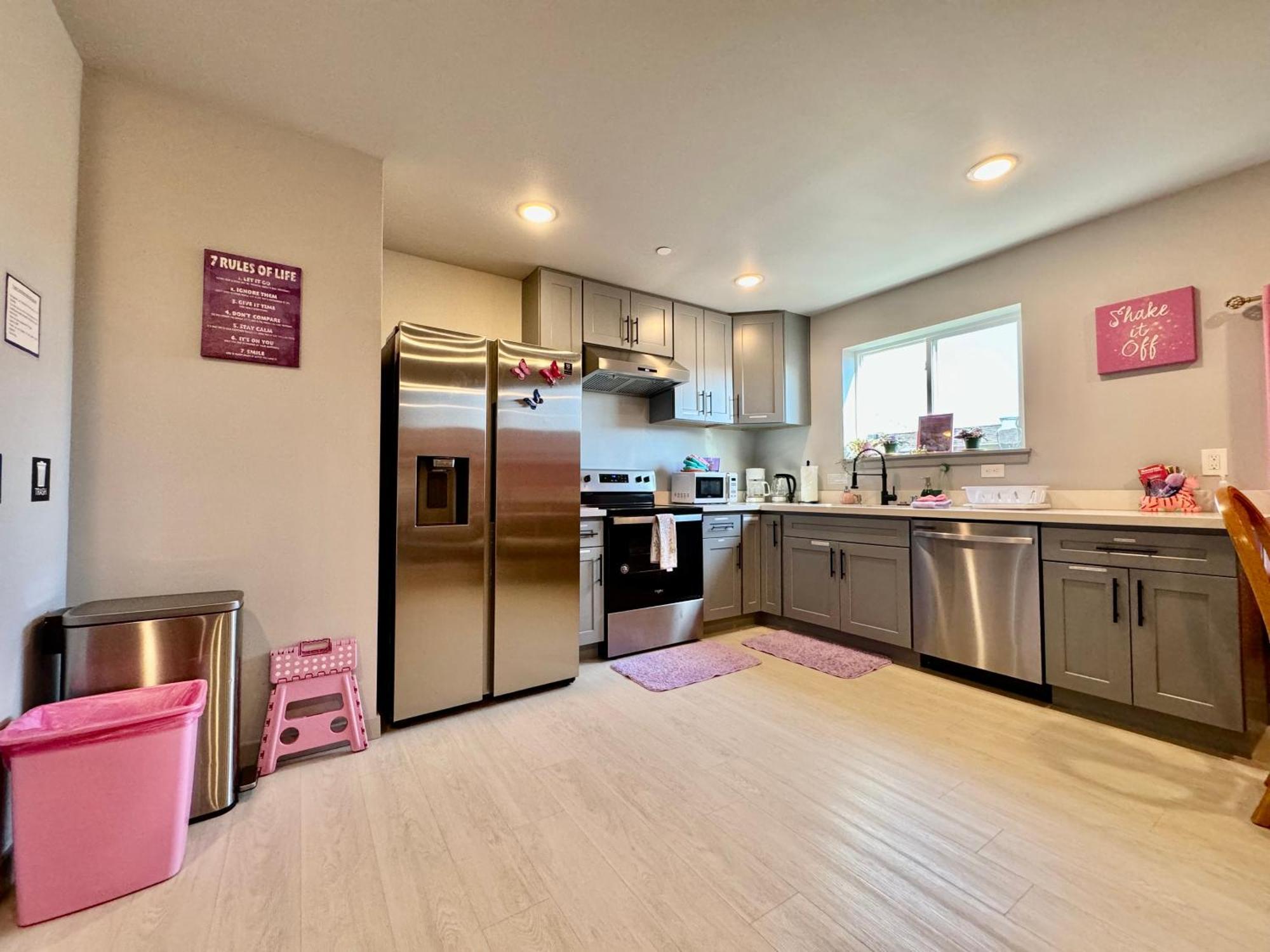 1 Bd Apt With 2 Extra Sofa Beds 13 Mins To Seatac Airport Seattle Exteriör bild
