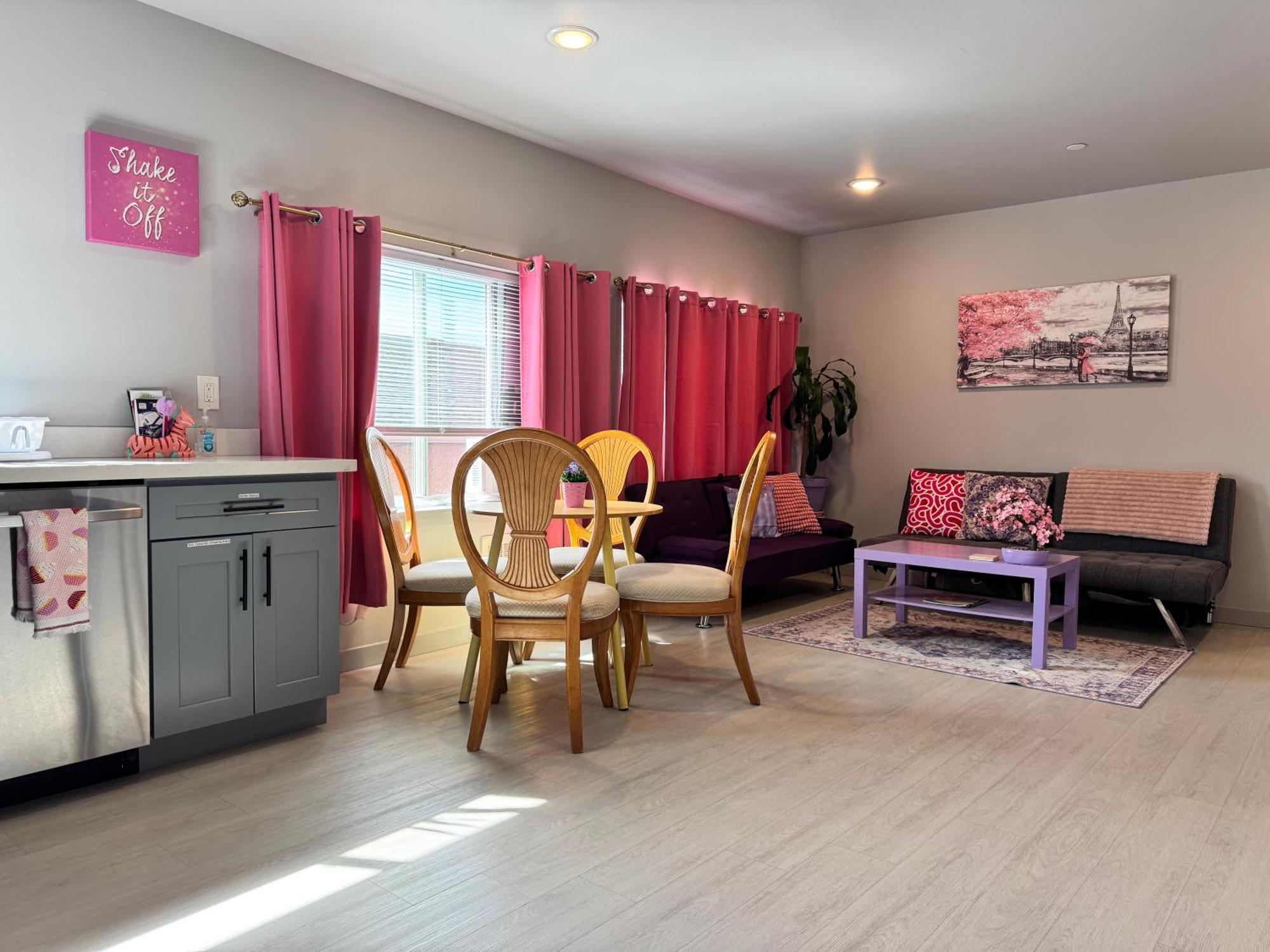1 Bd Apt With 2 Extra Sofa Beds 13 Mins To Seatac Airport Seattle Exteriör bild